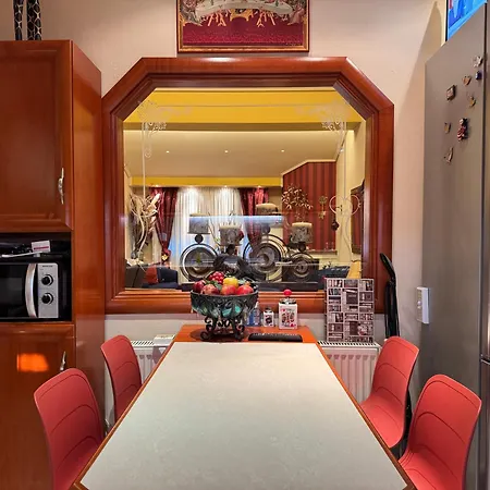 George House Тасос